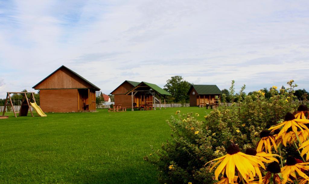 Ezmalas Rembate Exterior foto